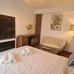 Main Square 5 Star Luxury With View Appartement *