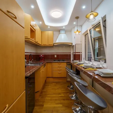 Apartment Main Square 5 Star Luxury With View *