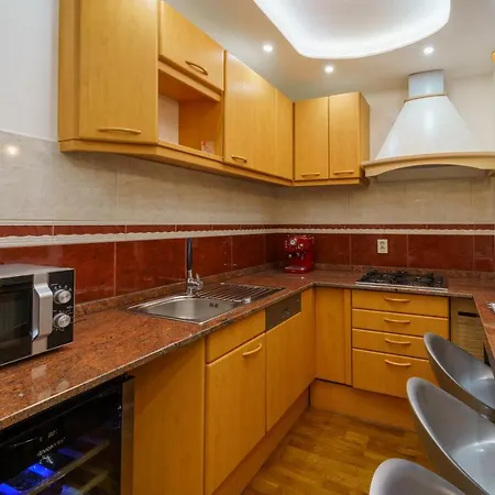 Main Square 5 Star Luxury With View Cluj-Napoca