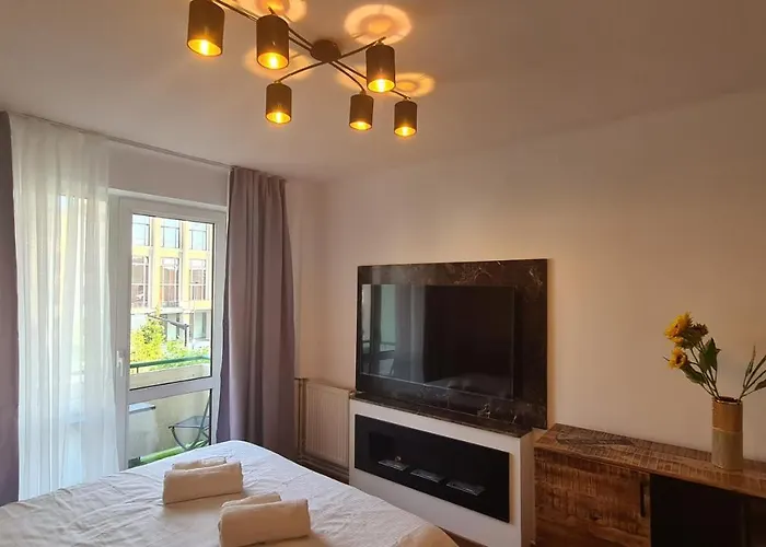 Main Square 5 Star Luxury With View * Κλουζ-Ναπόκα