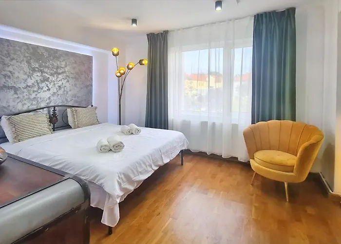 Main Square 5 Star Luxury With View Διαμέρισμα Κλουζ-Ναπόκα